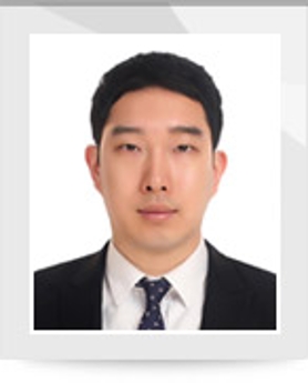 김영담(金英潭) 사진