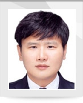 정덕현(Chung Dukhyun) 사진