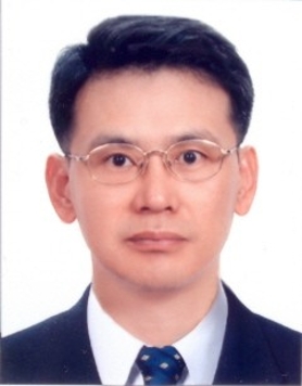류주환 사진